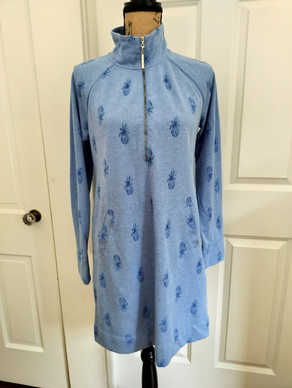 Lilly Pulitzer Light Blue Pineapple Print Quarter-Zip Women's Sweater Size M